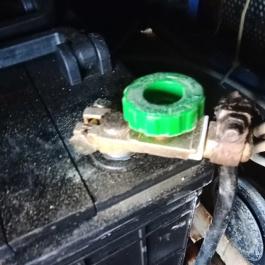 Quick Cut-off Switch 17MM Quick Cut-off Disconnect Protector Battery Disconnect Isolator Switch Battery Isolator Car Accessories