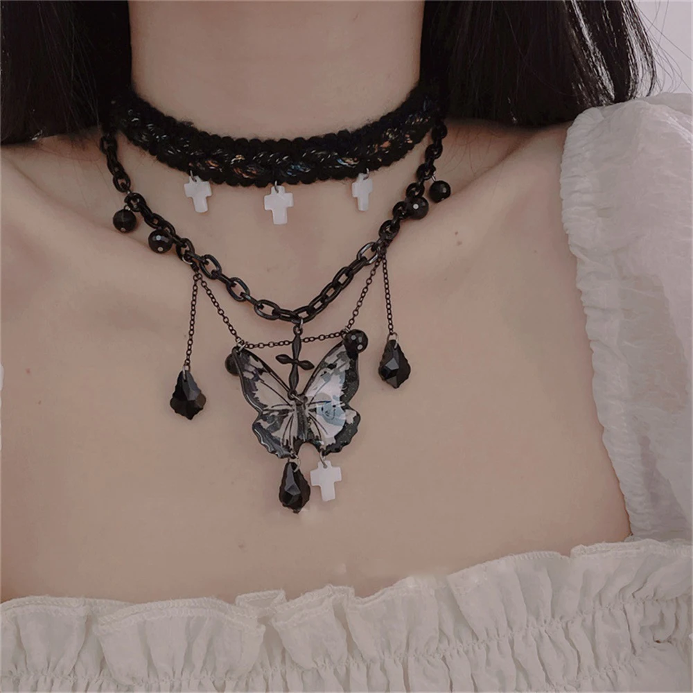 

Sexy Trendy Vintage Charm Gothic Choker Necklaces for Women Punk Y2K Harajuku Girls Winter Multi-layer Sweater Chain Necklaces