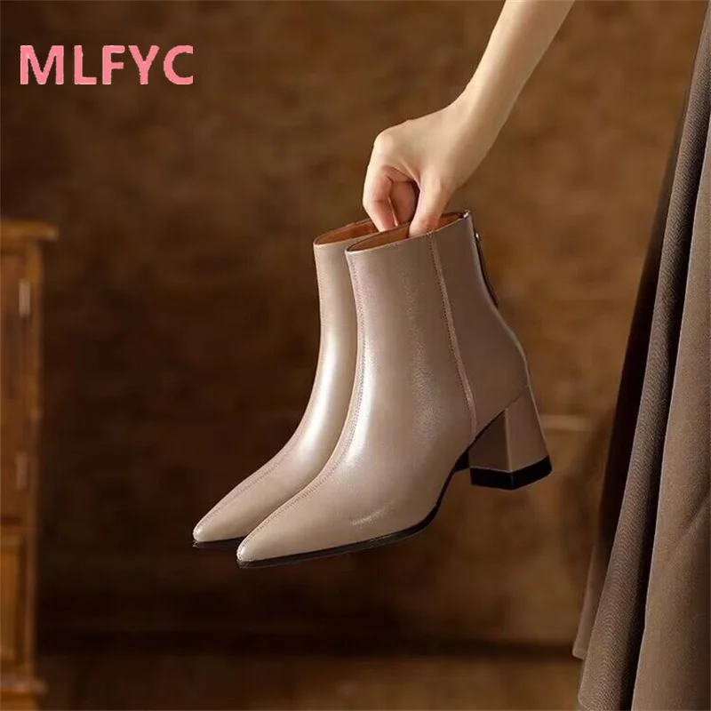 Boots Children  Autumn/Winter New Fashion Back Zipper Leather Short Boots Korean Version Pointed Toe Thick Heels Women's Boots