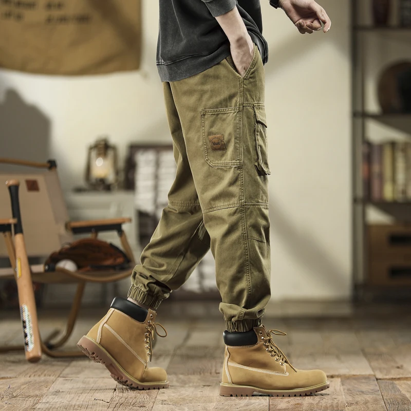 Loose Fit Men\'s Cargo Pants with Multiple Pockets, Autumn Tapered Jogger Trousers in Military Green