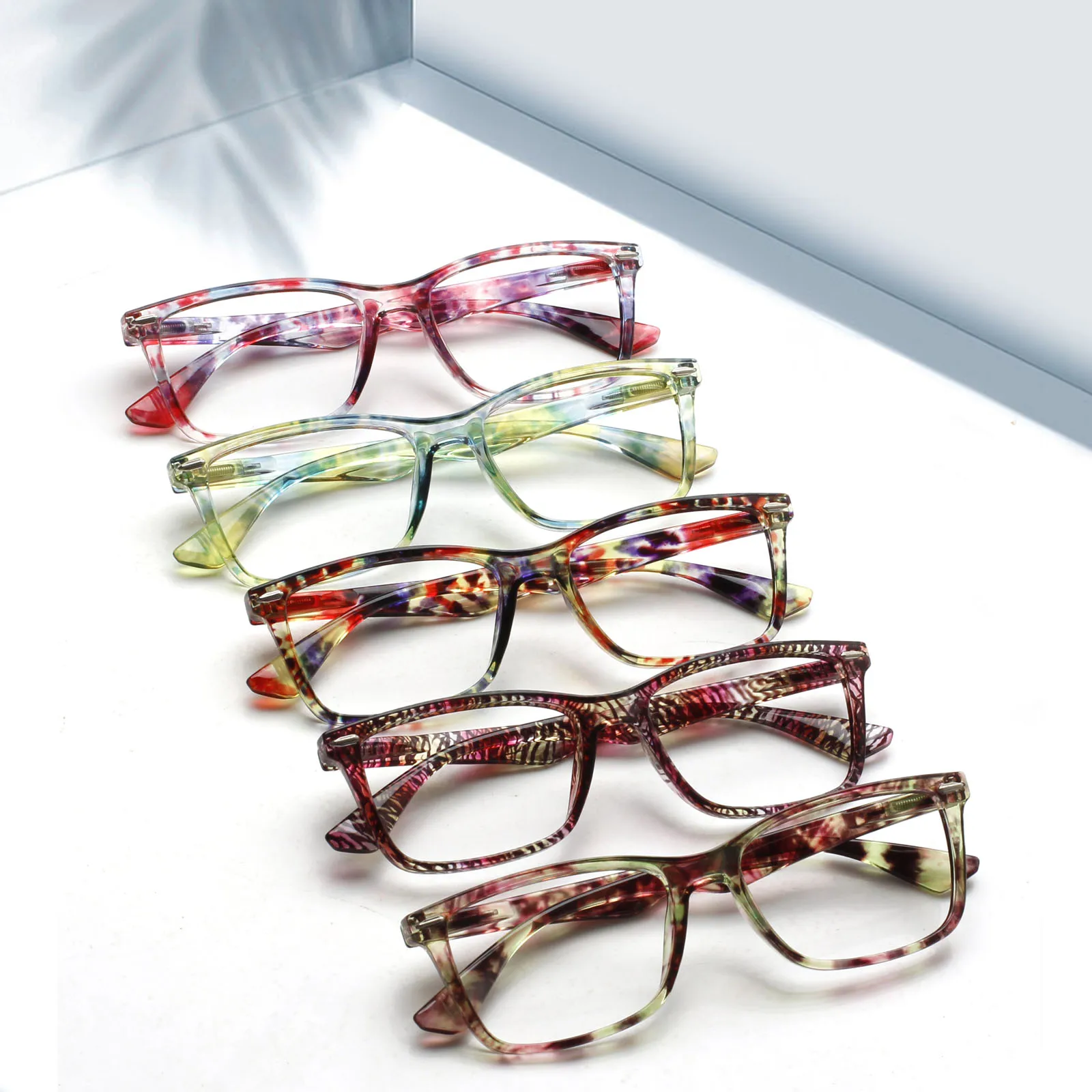 Boncamor  Reading Glasses For Women HD Spring Hinge Computer Presbyopia Eyewear Female Square Optical Eyeglasses