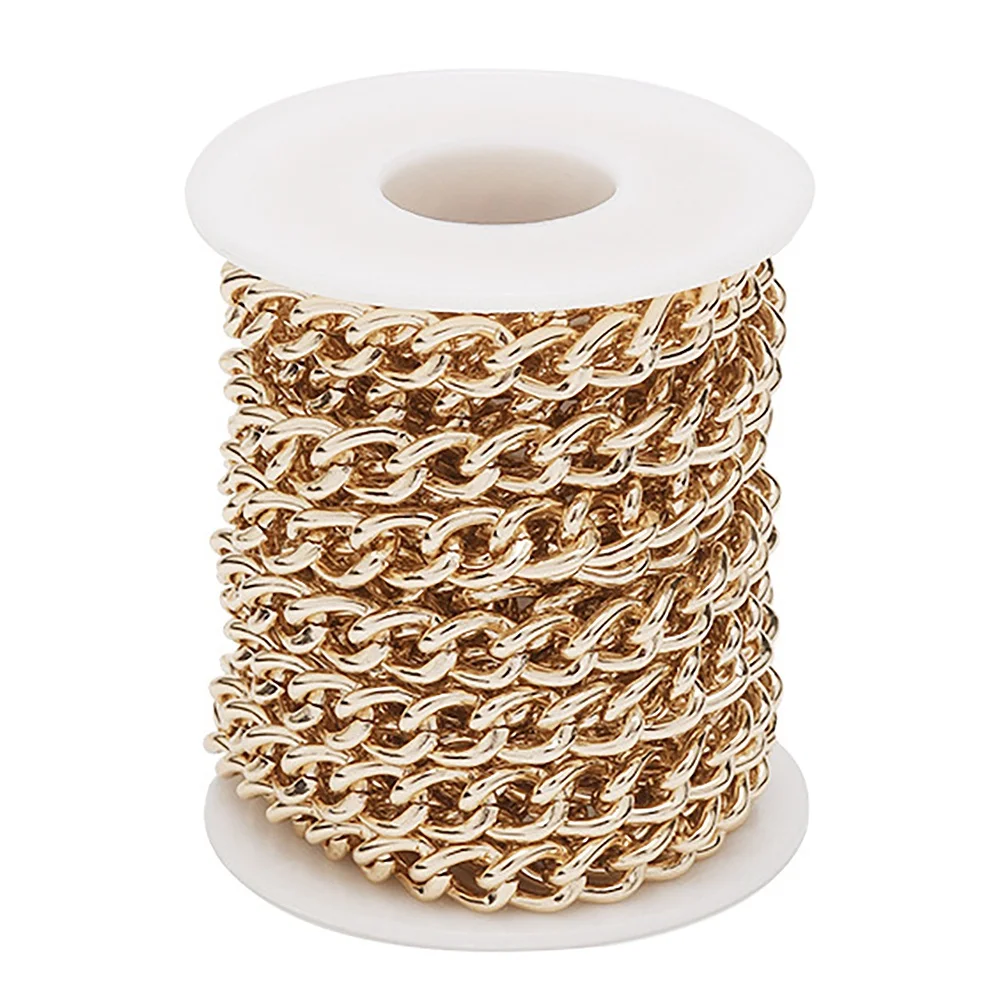 

5 м/рулон, цвет золото, ширина 12 мм