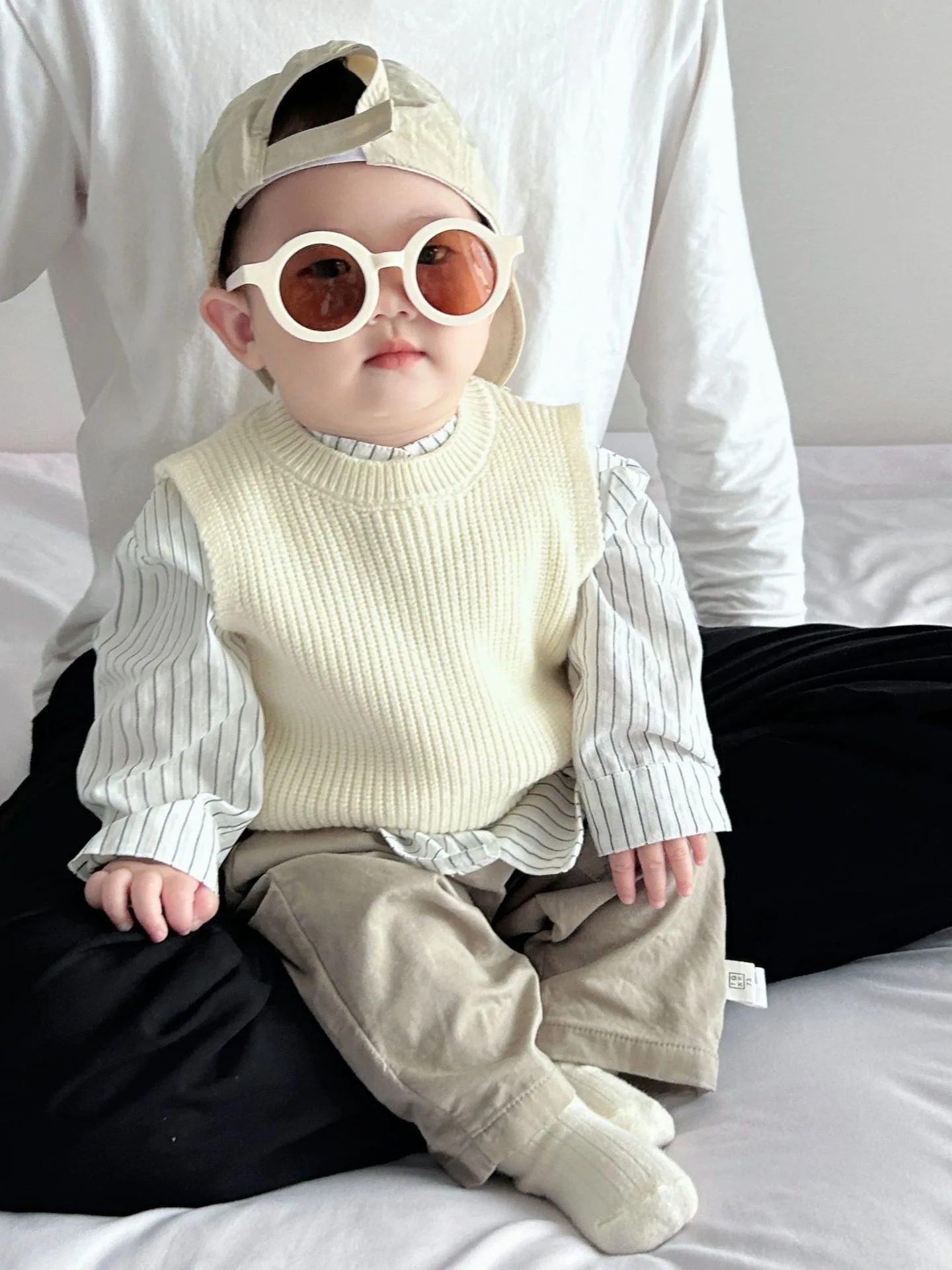 Autumn Baby Sleeveless Knitted Vest Solid Boys Girls Versatile Sweater Vest Infant Toddler Tops