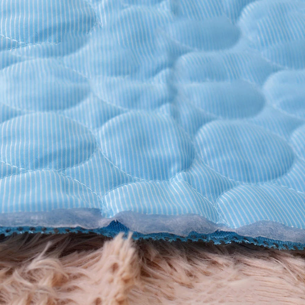 Pet Cooling Mat For Dogs Ice Silk Breathable Washable Dog Bed_voghion.com