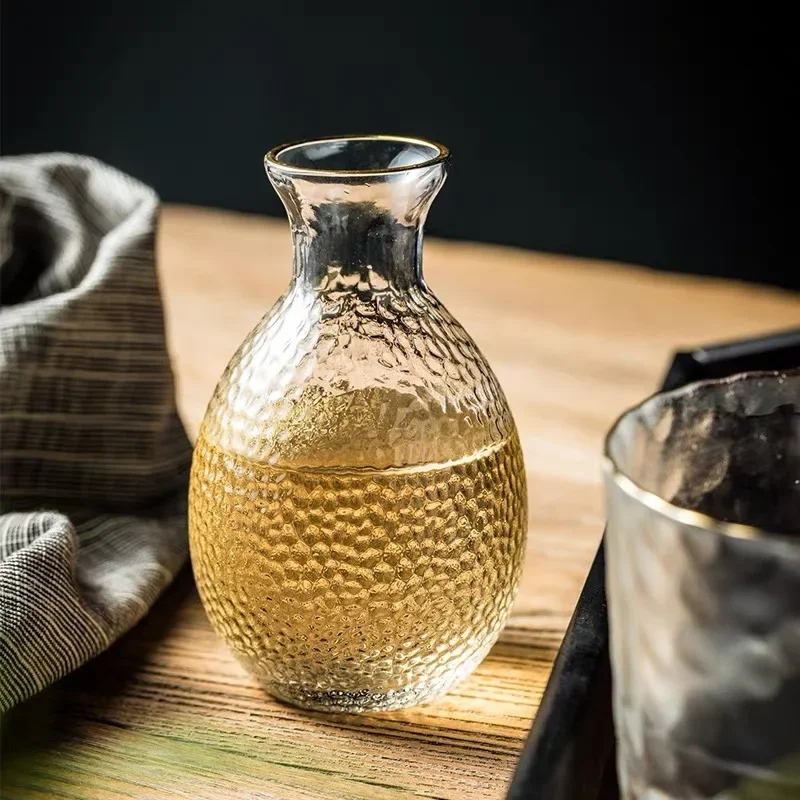 300ml 포트 60ml 4개 컵 금장 일본식 사케 바 세트 내열성 해머 보드카 스피릿 와인 세트 사케 소주 병