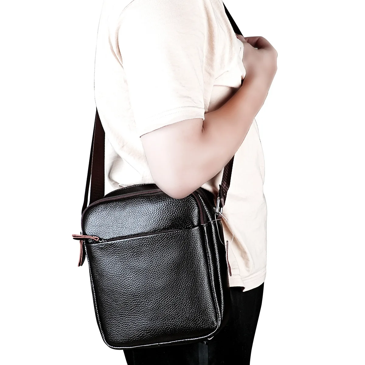 Men's Retro Genuine Leather Super Large Capacity First Layer Cowhide Leather Hand Luggage Bag main image 0