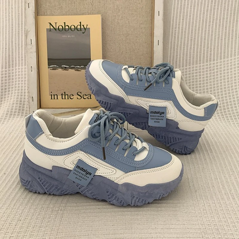 Shoes Female 2023 Spring New Running Shoes Thick Sole Elevated Casual Sports Shoes Female Designer Shoes