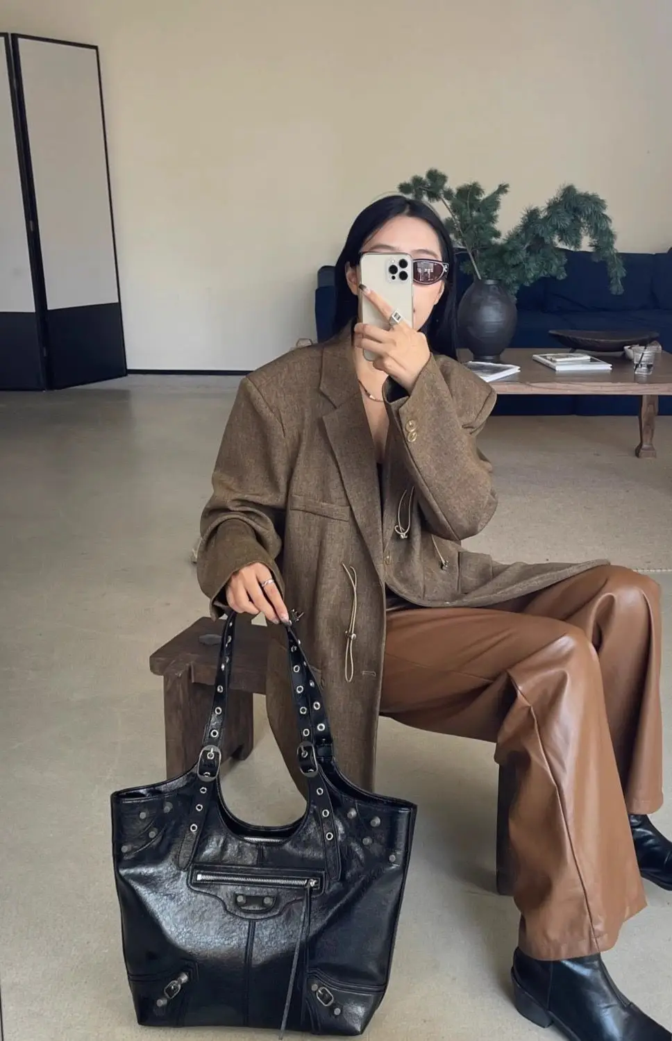 Punk Cow Cool Hand Bag Heavy Industry Retro Rivet Bag Bags New Trendy Tote Women's Handbags Shoulder Large Capacity