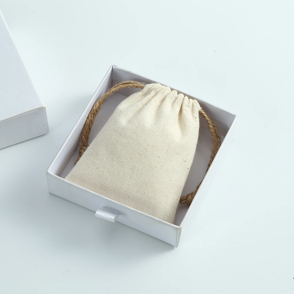 50pcs Cotton Burlap Jewelry Bag Display Organizer Custom Wedding Christmas Party Candy Bag Present Personalizado Gift Pouches