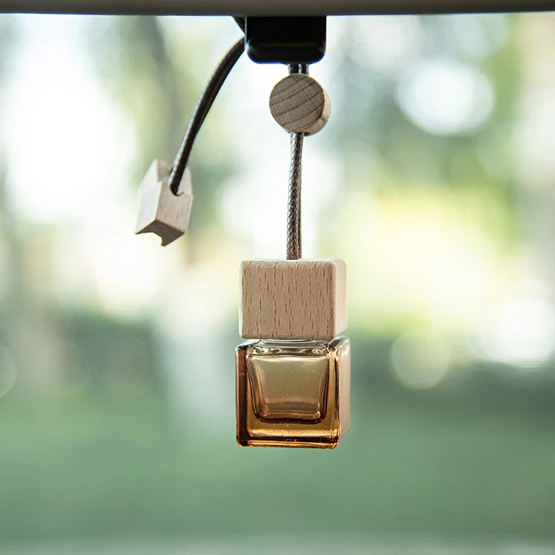 

Square Empty Bottle Car Essential Oil Diffuser Fragrance Air Freshener Scent Perfume Bottle Ornament Hanging Accessory Car Decor