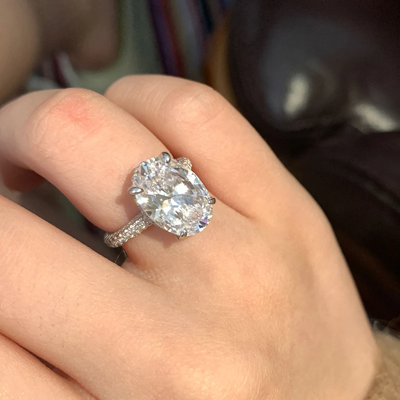 Moissanite Ring