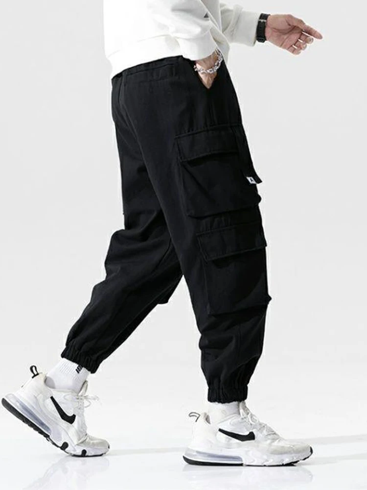 

n retro High Street cargo pants, straight leg slacks, fashion trend, instagram pants