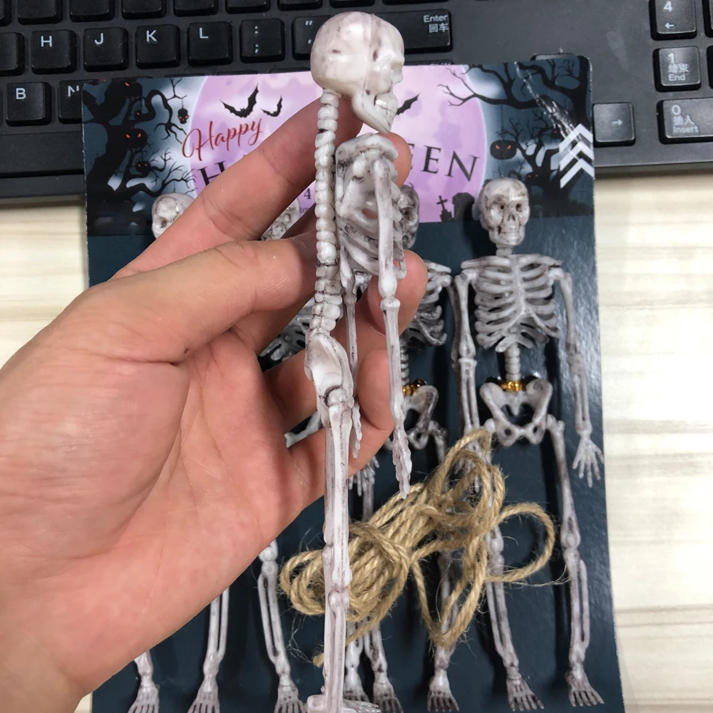 Lofytain 4 Stück 17 cm Simulation Menschliches Skelett Ornament Menschliche gefälschte Knochen Halloween Party Heimdekorationen – Detail 4