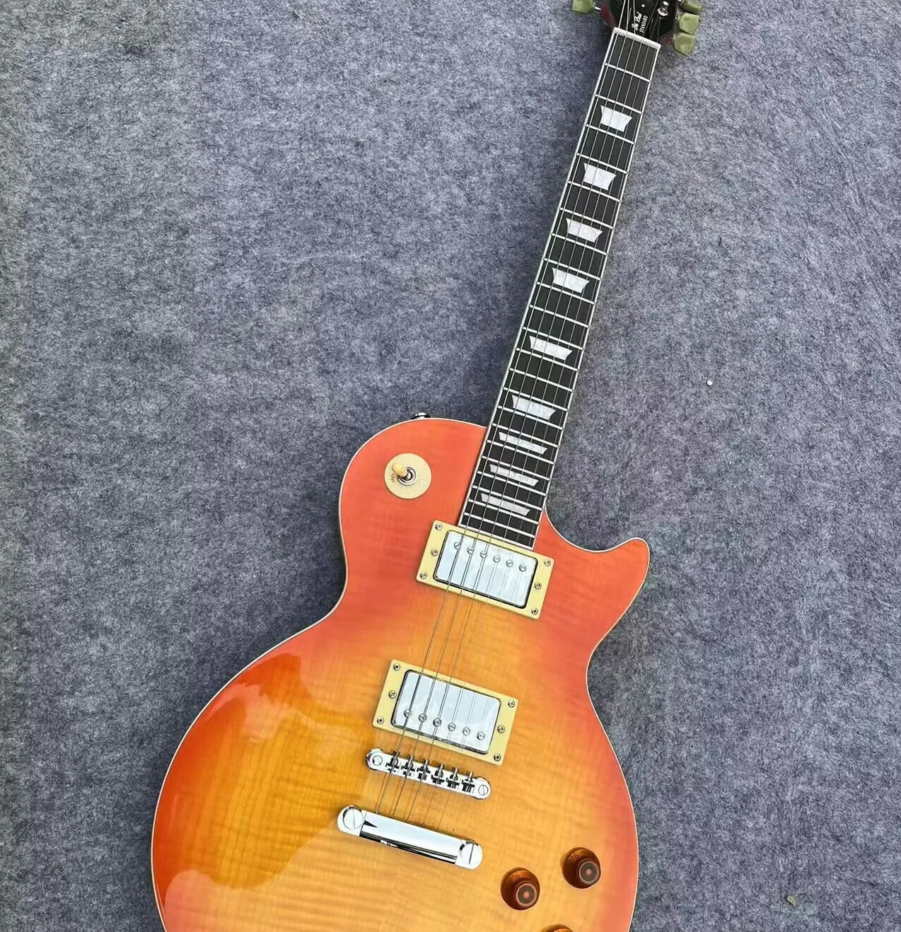 

Send in 5 days Flame Maple Top Les Standard LP Paul Electric Guitar in stock GDSAVFFDS