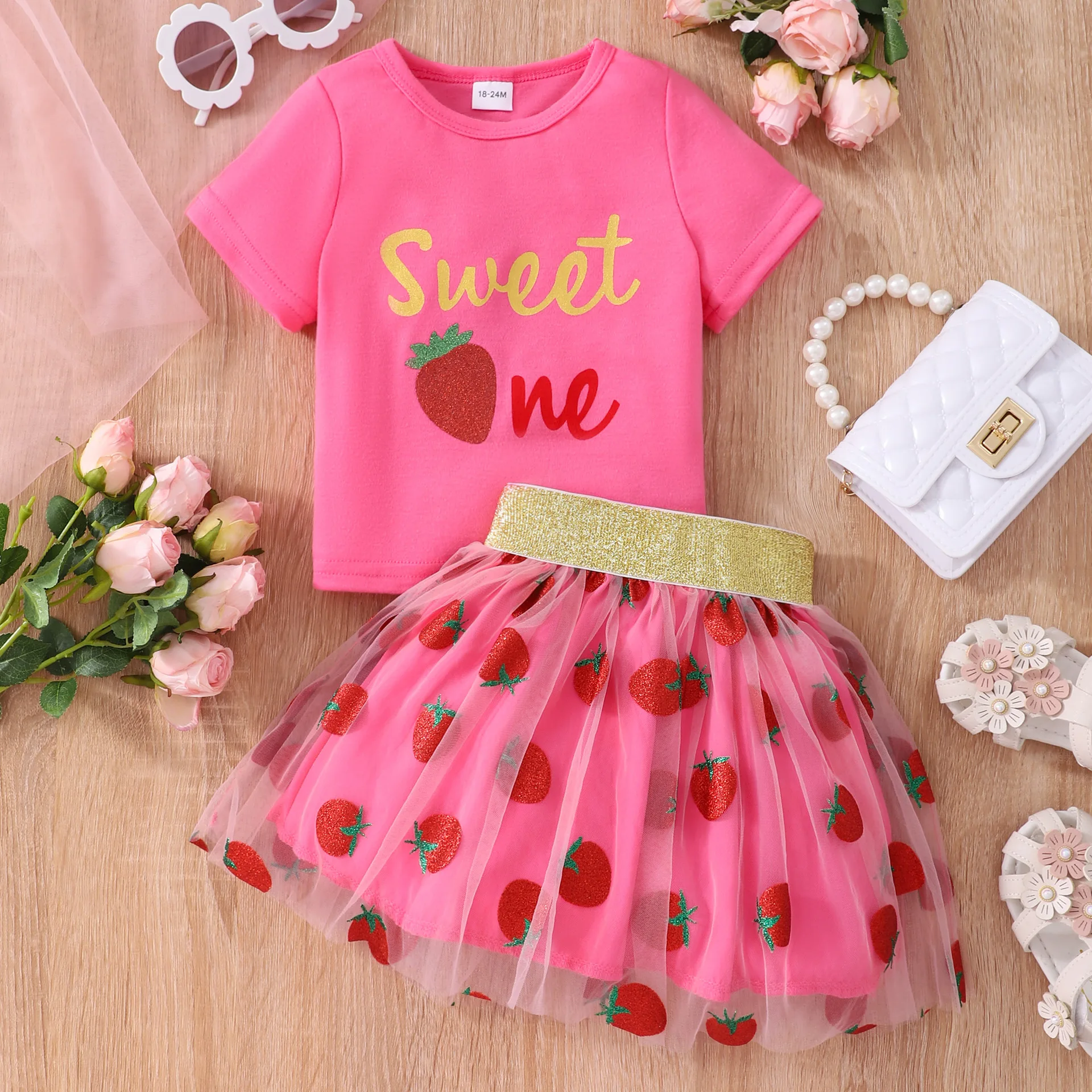 

Летние костюмы для маленьких девочек с клубничкой, футболка с коротким рукавом + газовая юбка-пачка, сетчатые комплекты одежды принцессы, розовые детские наряды, 2023