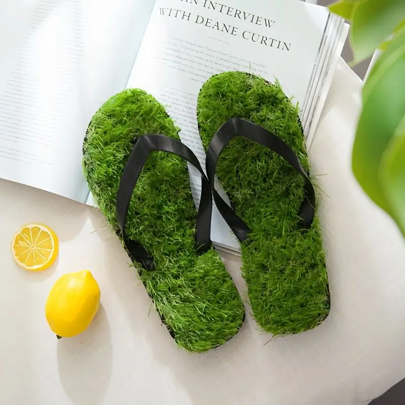 

Trendy Outdoor Cool Smart Fashion Artificial Grass Couple Beach Slippers Simulation Turf Flip Flops
