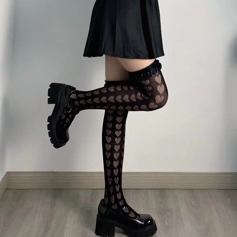 Kave Lolita Netzstrümpfe für Damen, Kawaii japanischer Stil, gerüschte, herzgestreifte, mit Spitze gemusterte Overknee-Strümpfe – Detail 9
