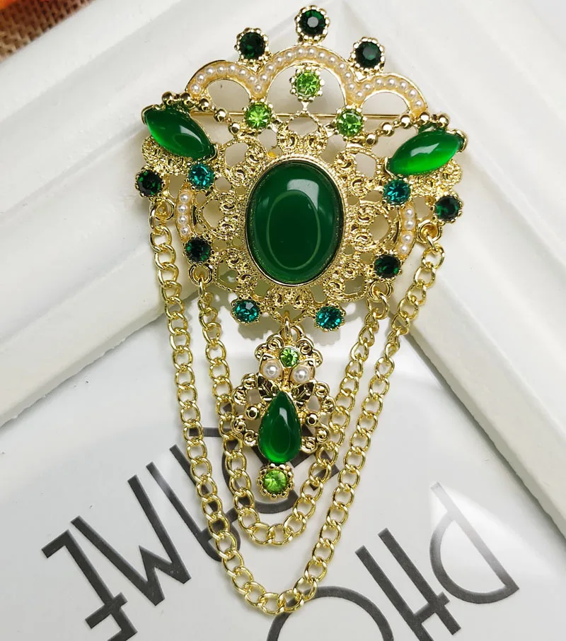 Broche Vintage En Métal Doré - Avec Strass, Cristal Émeraude Et Perle BriOlette - Occasion Bon État