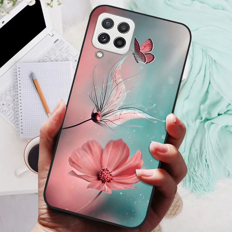 Black Silicone Soft Case with Lion and Wolf Design - Protective Shell for Samsung Galaxy A22/A22s 5G