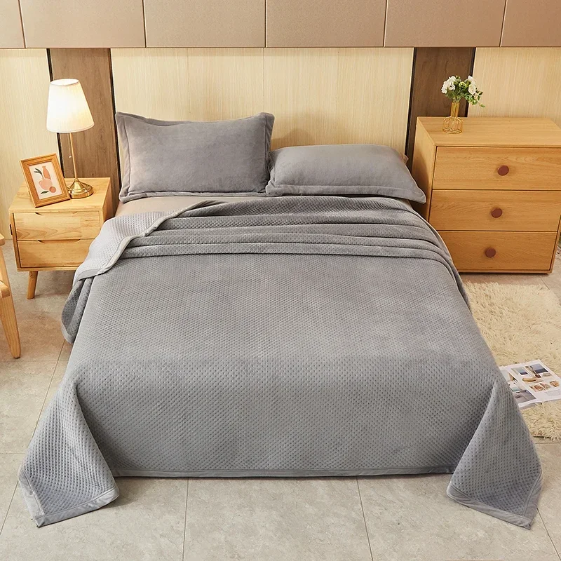 

Breathable flannel Bedspread on the Bed cove for winter blanket Mattress topper soft Plaid Bedspreads for double sheets