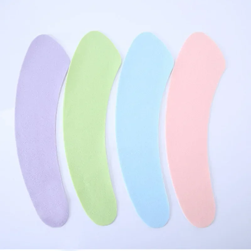 Washable and Thickened Bathroom Accessories Toilet Seat Cover Soft and Comfortable Warm Bathroom Accessories. Pad Covers Bowl