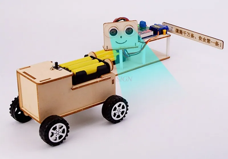 

Intelligent road gate model technology small production difficult road gate high school students handmade toy model maker
