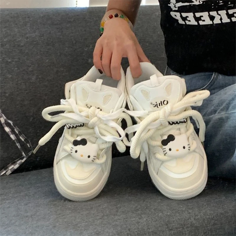 Shoes Tenis Hello Kitty Bershka Precio Sanrio-Zapatos Deportivos