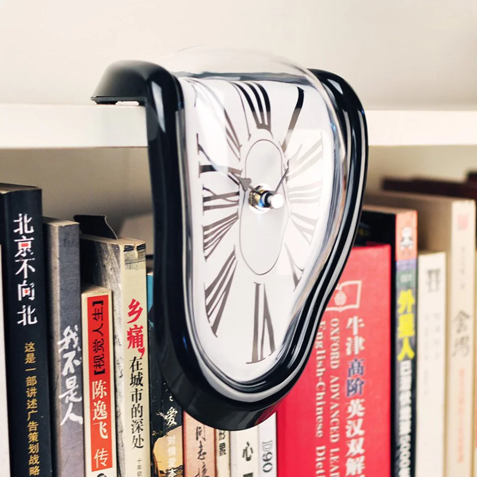 Creative Vintage Melting Clock for Home and Office