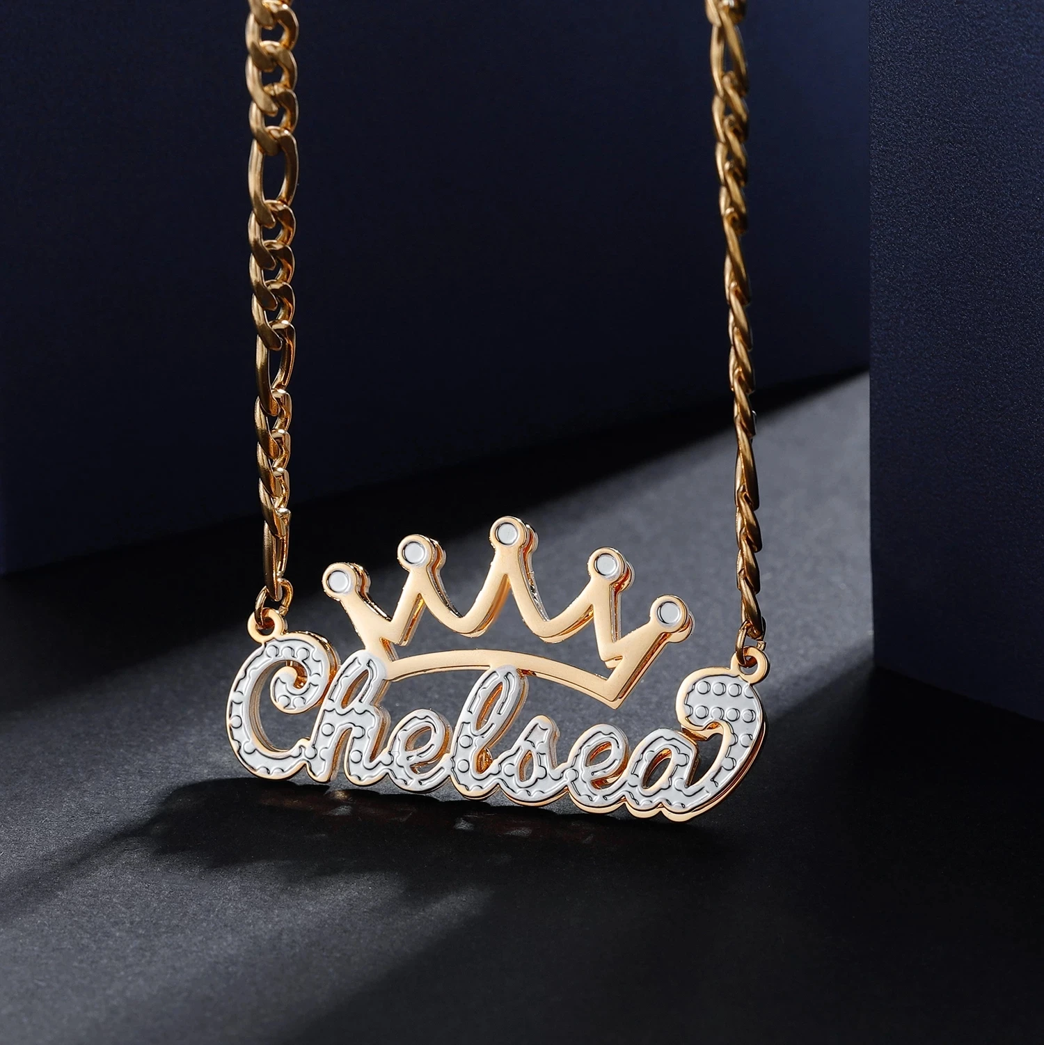 Two Color Tone Custom Crown Name Necklace For Her Personalise Crown Name Pendant Jewelry Stainless Steel Necklaces Figaro Chain