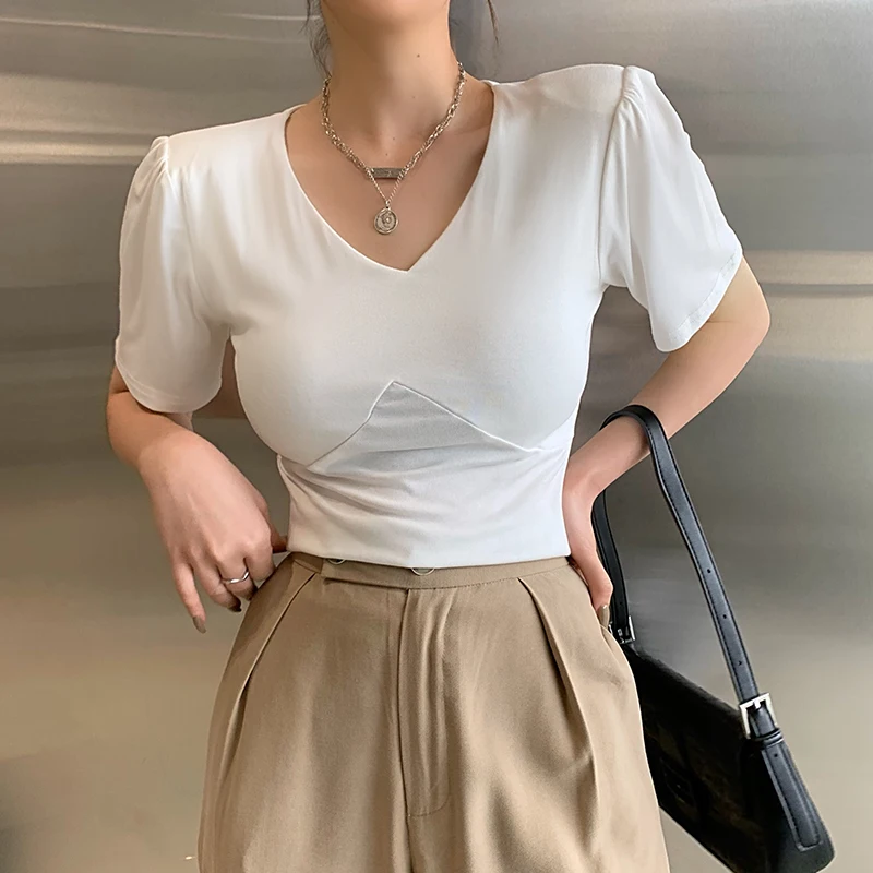 

Tees 2024 White Shoulder Pad V-neck Women Tops Female Solid Color Summer Short Sleeve Slim T-shirt Woman Casual Basic Tee Shirts