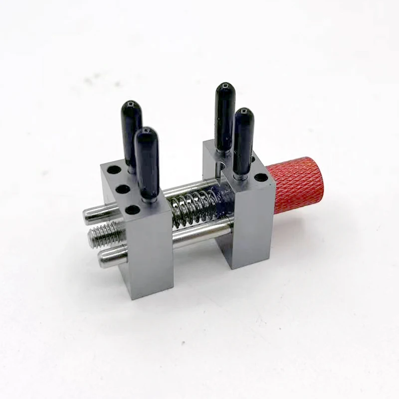 Metal Handy Mini Vise Vice Grip Width 0.78inch-1.18inch Ajustable For Scale Model Craft Jewelry Watch Electronics DIY Tools amblyopia eye patch