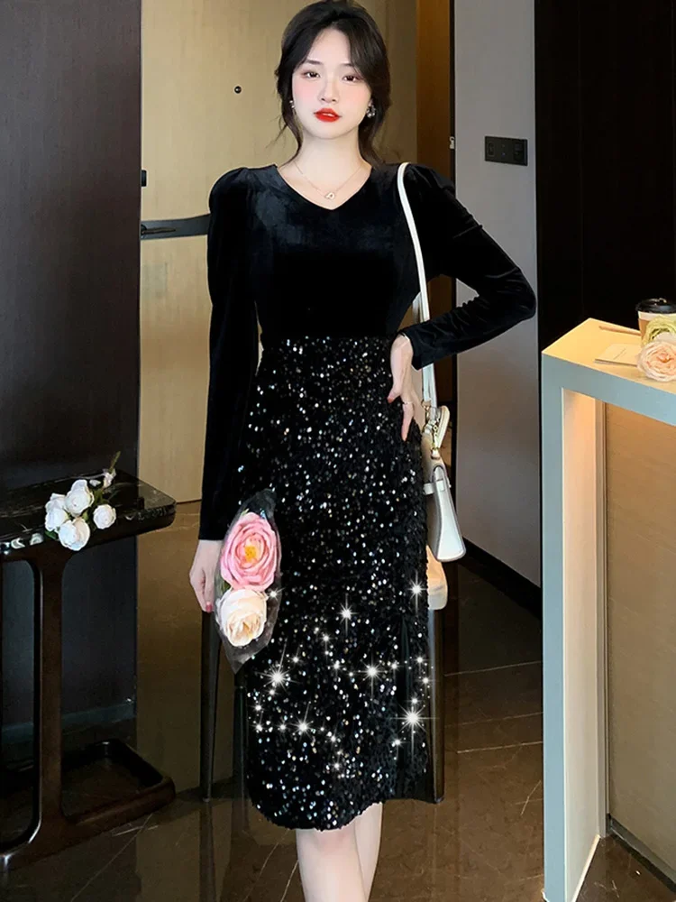 

2024 New Velvet Patchwork Sequins Luxury Midi Dress Autumn Winter Thick Warm Dress Women Korean Vintage Black Party Night Dress