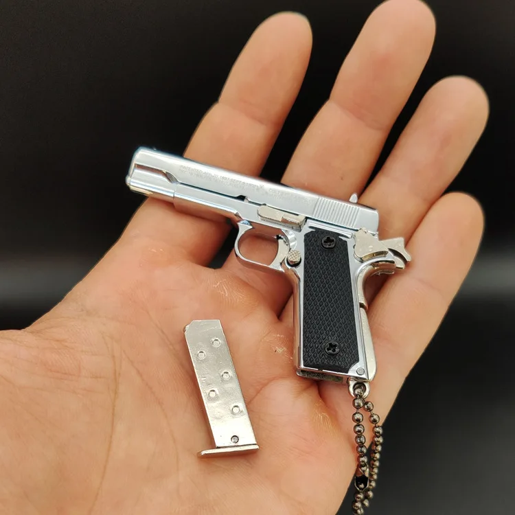 Mini portachiavi Gun Fidget Toy BERETTA 92F Bright Silver M1911 All Metal  Gun portachiavi pistola portatile Shell Ejection smontare - AliExpress