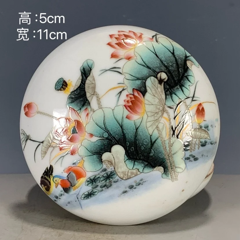 

Игрушечная глиняная коробка с нефритовым дном с рисунком пастельного лотоса, украшения, старые товары, фарфор, коллекция утечек