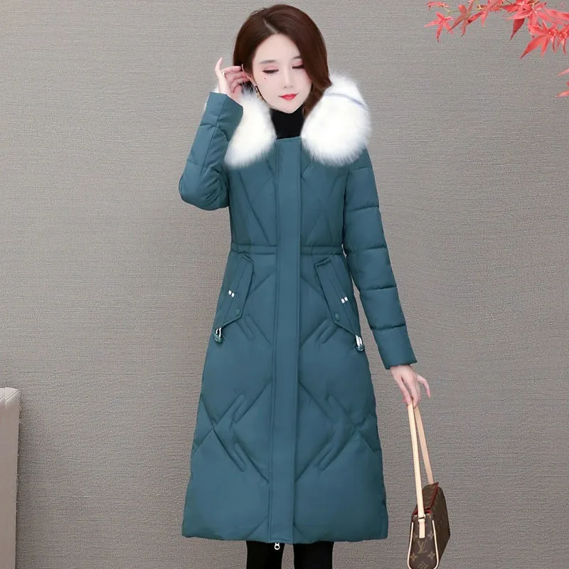 Рисунок 2 - Женское пуховое пальто средней длины