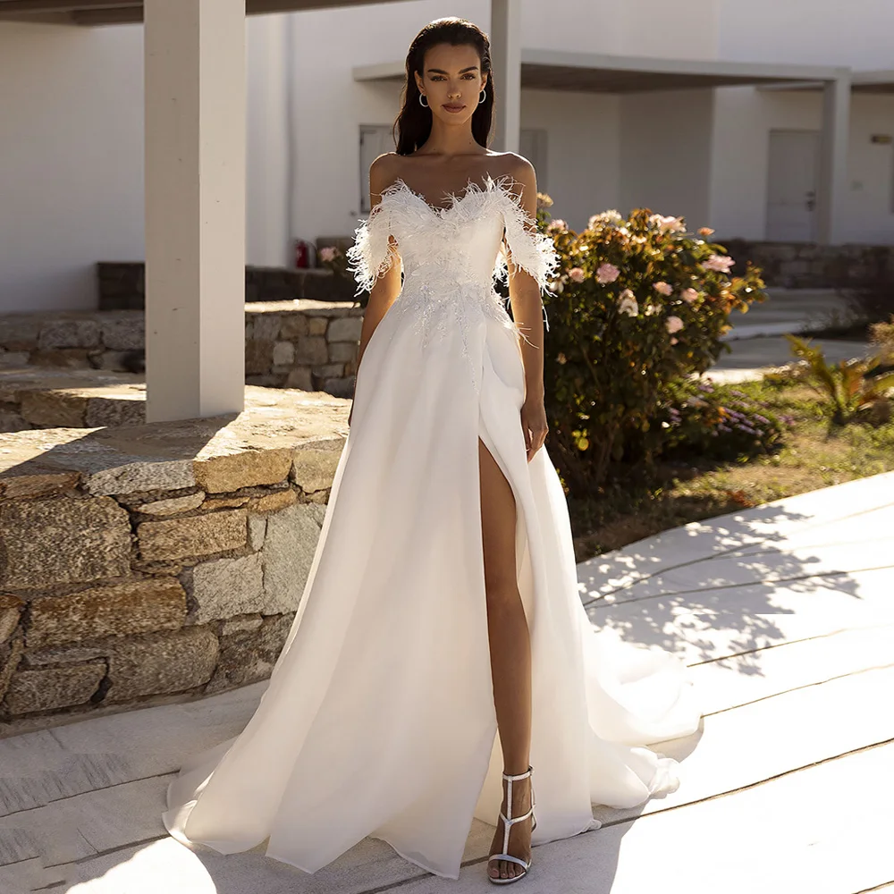 Organza Wedding Dress Feathers Customized Off Shoulder Sweetheart Sequin Applique A Line Sweep Train Women Bridal Gown Custom 4