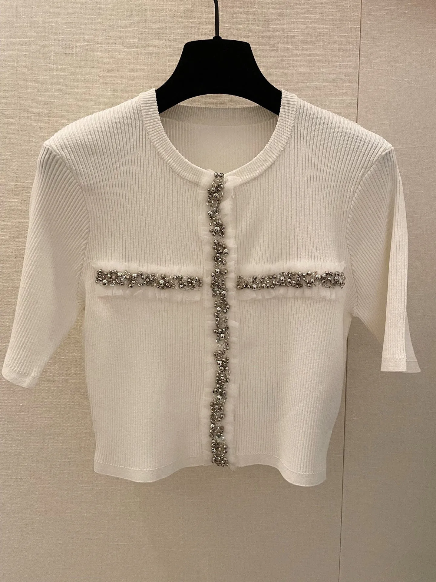 

2023 Hand-beaded short sleeves