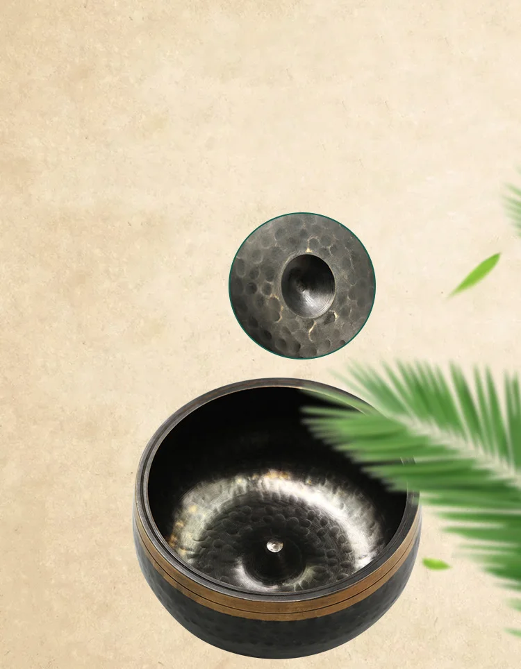 Handmade Black Gold Buddhist Sound Bowl Bronze Chime Ornaments in Nepal Suitable for Meditation and Ear Picking Yoga