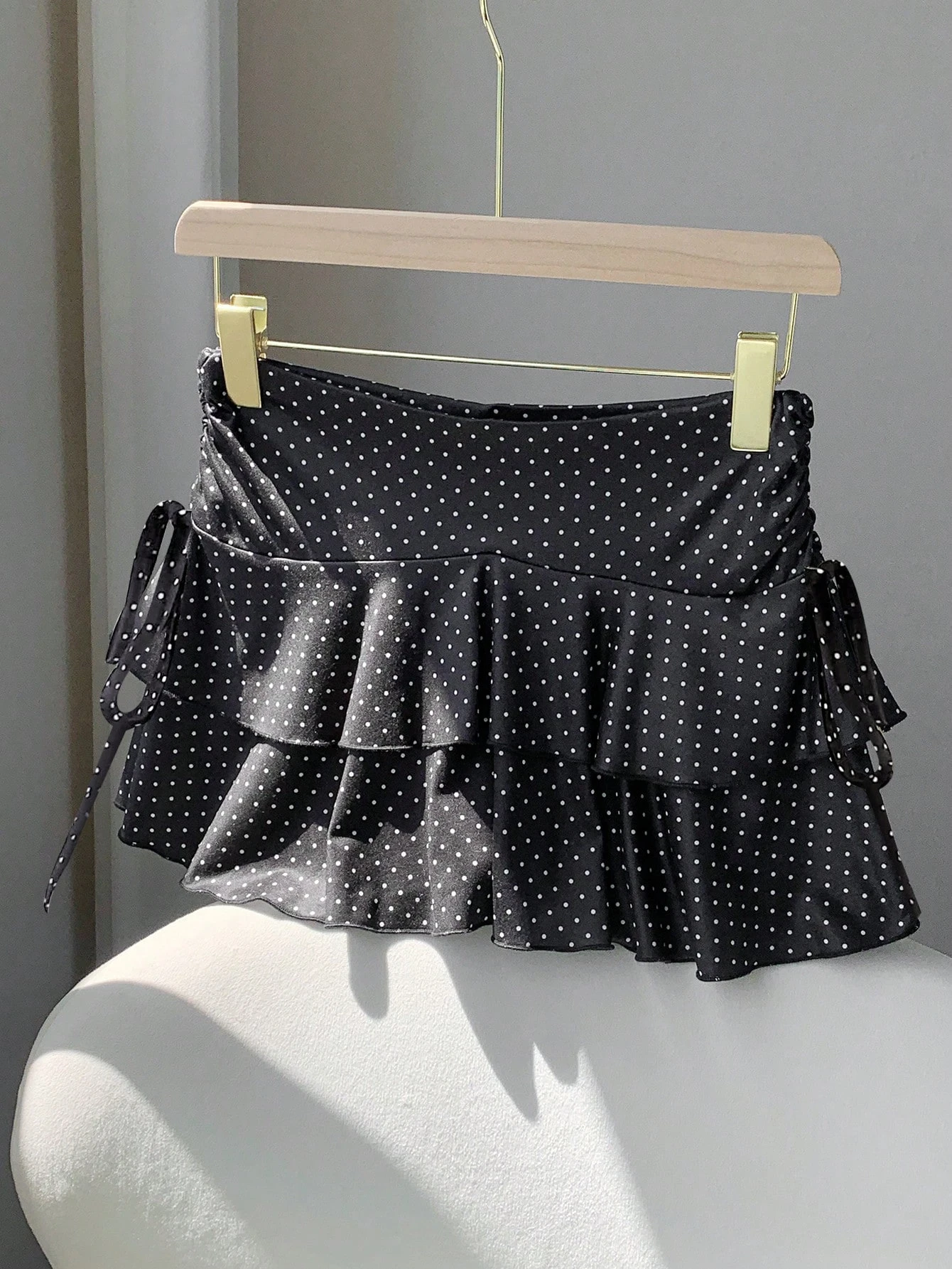 Women's Casual Vintage Skirt Black Embellished Polka Dot Print Tiered Ruffle Side Drawstring Ruched Low Rise Mini Skirt 2026 3