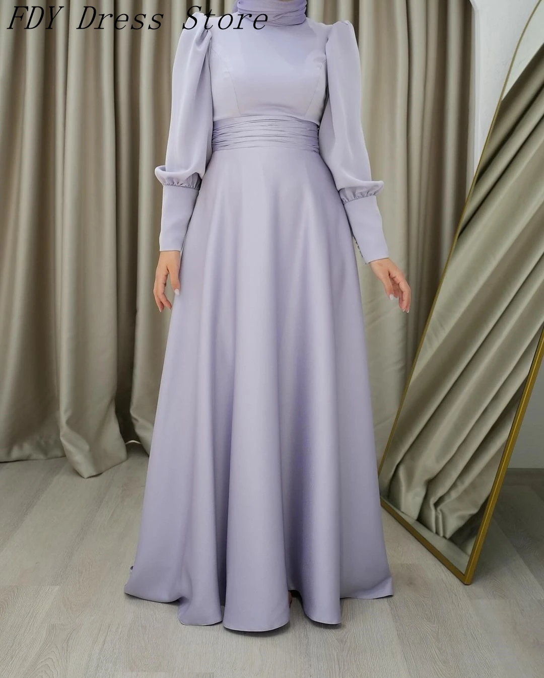 

Vintage Long Sleeves Evening Dresses High Neck Prom Dresses Pleated Floor Length Formal Party Dresses