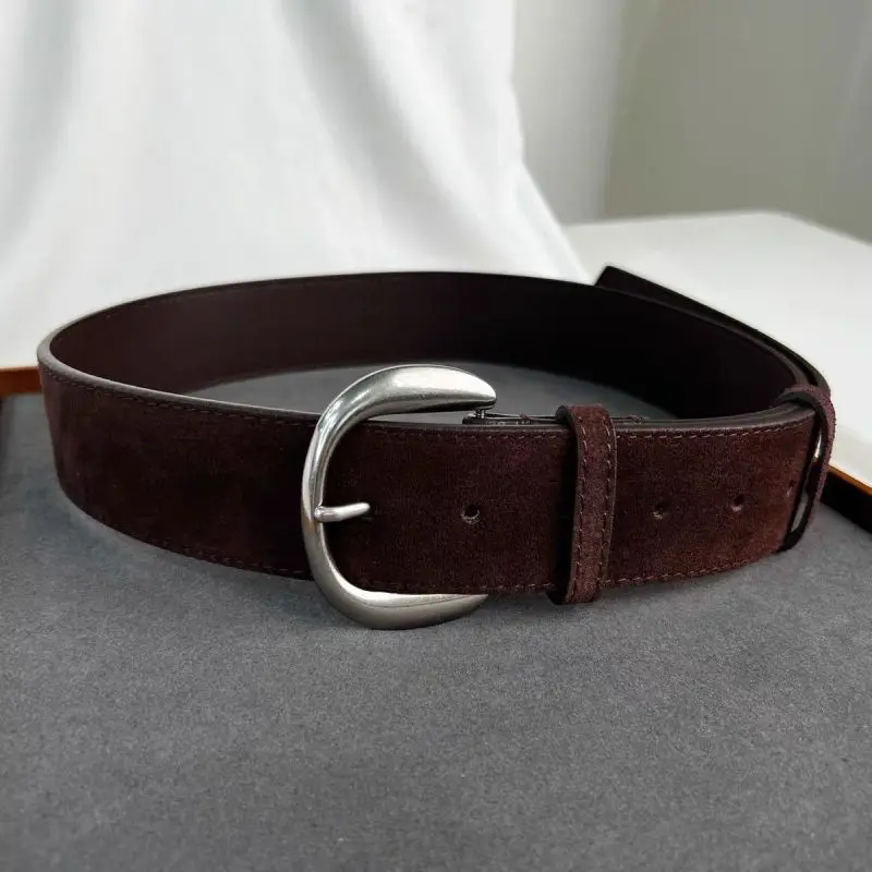Breiter Gürtel aus Retro-Wildleder – Nischenschickes Design für ausgefallene Mädchen, vielseitiges Accessoire im Vintage-Western-Stil – Detail 10