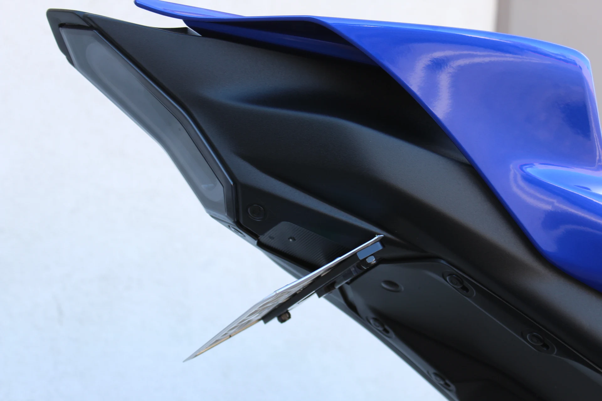 야마하 YZF-R7 오토바이용 YZF R7 LED 번호판 홀더 테일 티디 펜더 제거 키트 (후미등 및 커스터마이징)