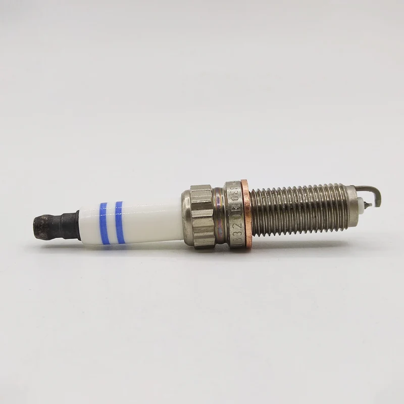 4/20PCS A0041598103 Iridium Spark Plug Candles For ML300 ML350 ML400 GLE350 GLE400 0041598103 High Quality Plugs