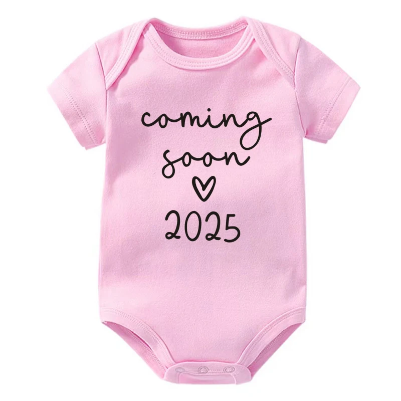 Baby Announcement Coming Soon 2025 Baby Bodysuits Summer Boys Girls Romper Newborn Body Pregnancy Reveal Clothes 4