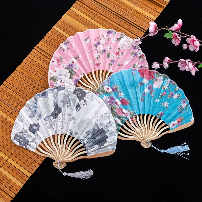 Retro Folding Silk Fan Chinese Japanese Style Decorative Women Female Pocket Bamboo Handle Fan Dance Hand Decoration 1Pcs folding fan,silk fans,hand fan
