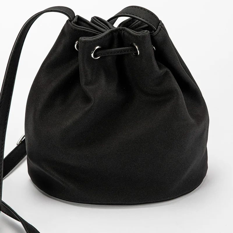 Ladies Drawstring Rivet Bag Casual And Fashion Large Capacity Bucket Bag Hollowed  Shoulder Bag Cool Girl Crossbody Bag