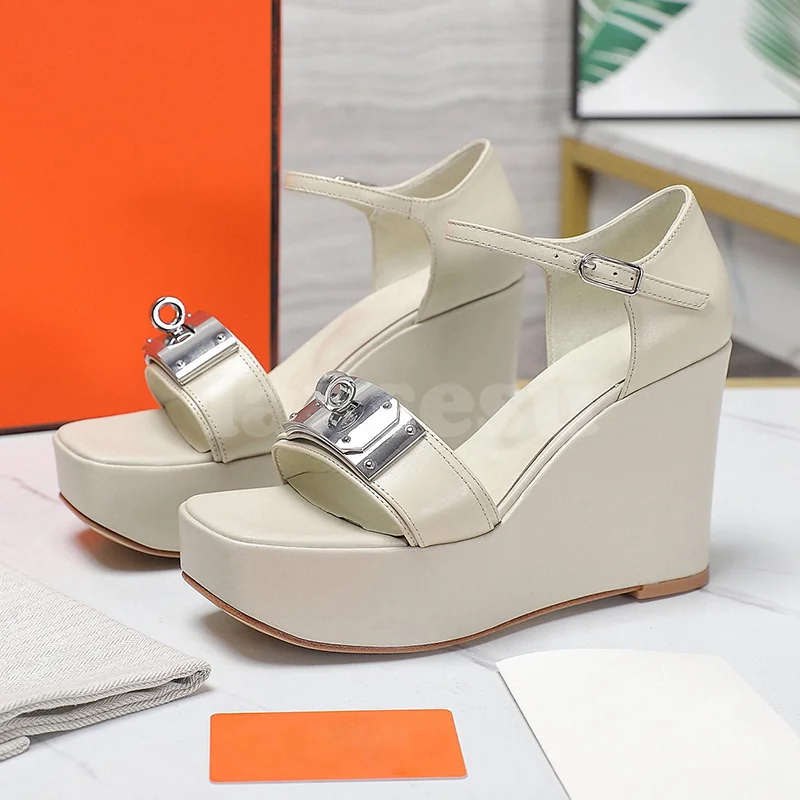 

Summer New Ladies Sandal Solid Colors Upper Metal Decoration Buckle Strap Design Female Shoes Elegant Versatile Sandalias