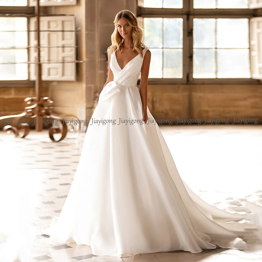 

Jiayigong Modern Organza Wedding Dresses Robe De Mariage V Neck Sleeveless Court Train Simple Corset Bridal Gown for Bride 2022