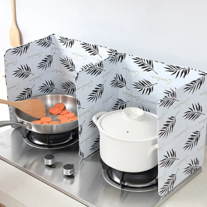 Kitchen Tools Foldable Kitchen Gas Stove Baffle Plate Board Aluminum Oil Splash-proof Protection Screen Heat-resistant Kichen Accessories
