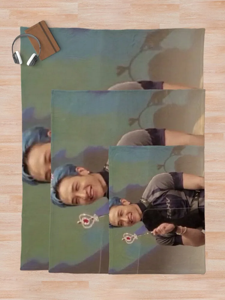 ���� ¯ ������ ���, �ö��� ���� ���, ǫ����